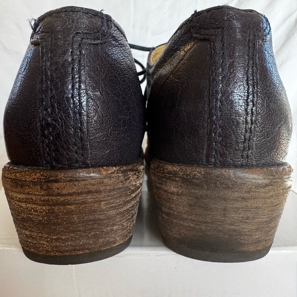 Frye Pre-Loved Carson Oxford Women's Shoes Navy Blue - Picture 6 of 17